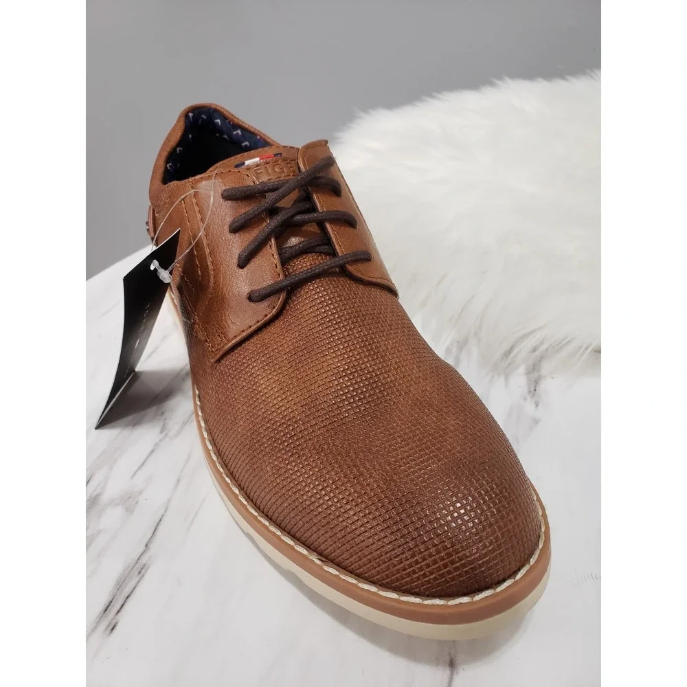 NEW NO BOX SIZE 8.5 Tommy Hilfiger‎ Nemoza Oxford MEn's Dress Shoes Brown